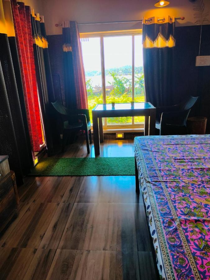 גוקרנה Riverstone Riverfront Farmhouse מראה חיצוני תמונה